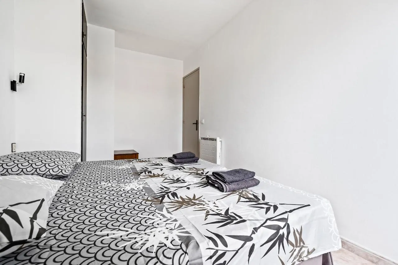 Apartment Welcs Apartamento 105 Emp Cerca Del Mar Empuriabrava